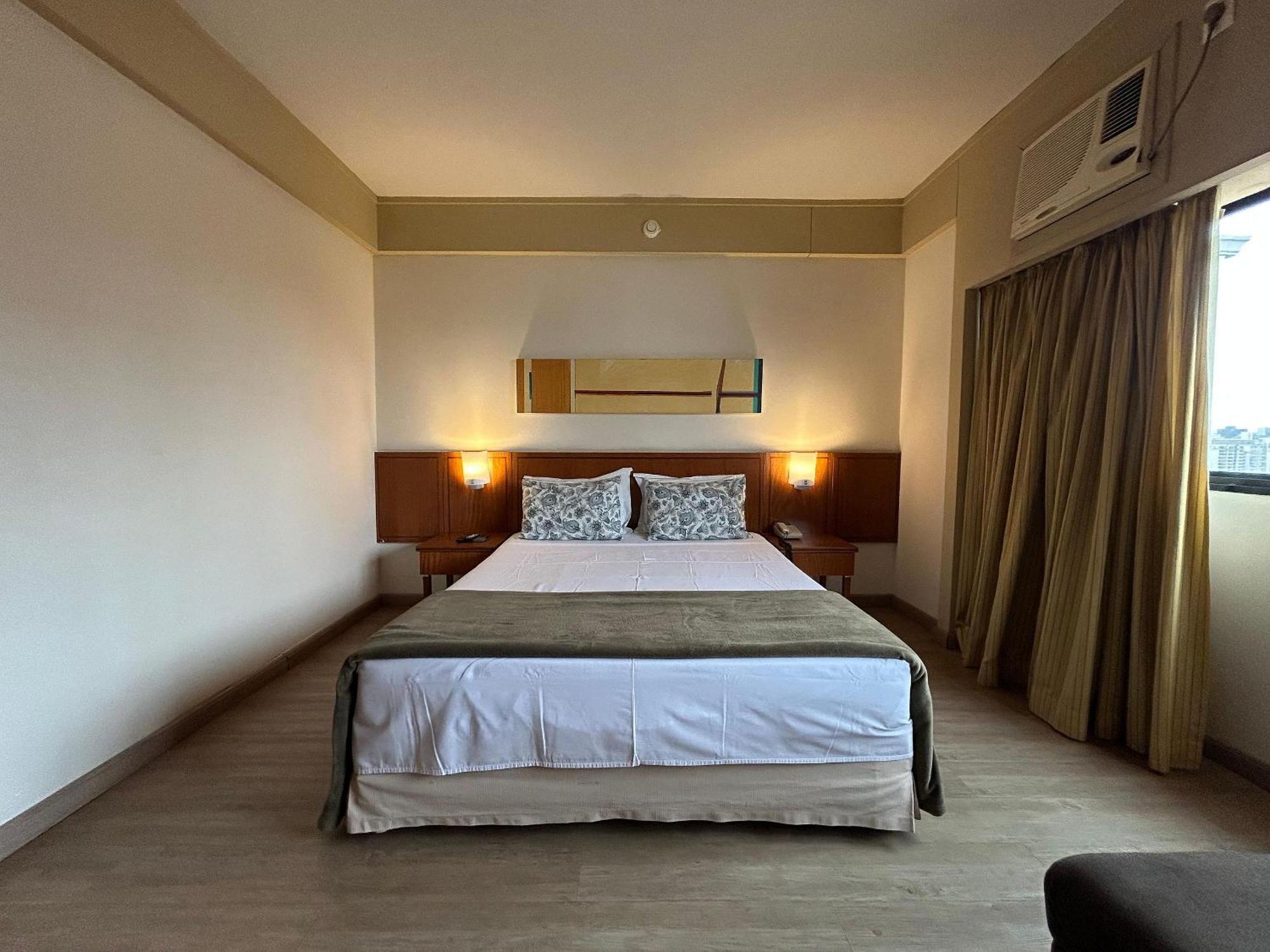 Apartamento Ibirapuera Borges Lagoa C/ Garagem Uh1009 São Paulo