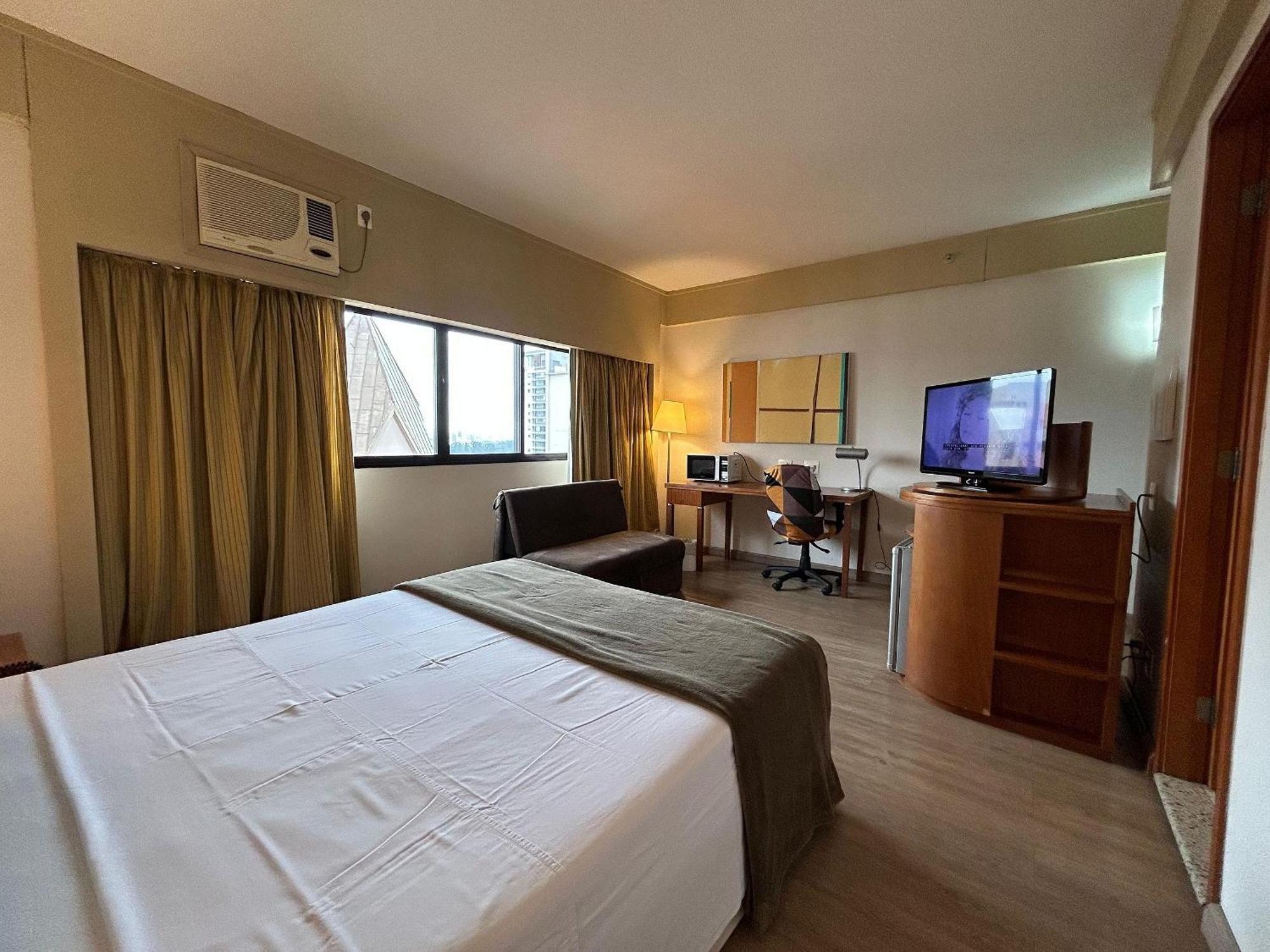 Apartamento Ibirapuera Borges Lagoa C/ Garagem Uh1009 São Paulo